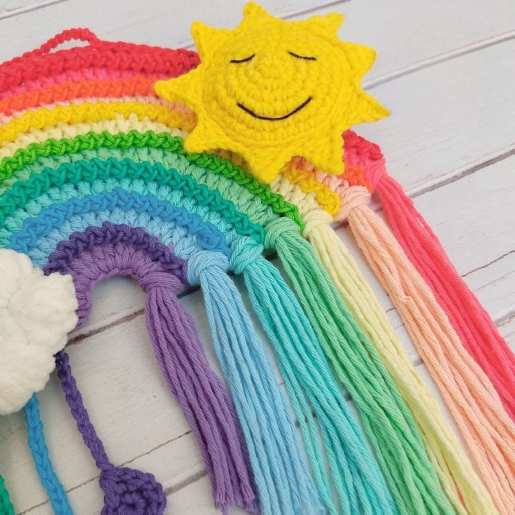 wall hanging rainbow crochet pattern