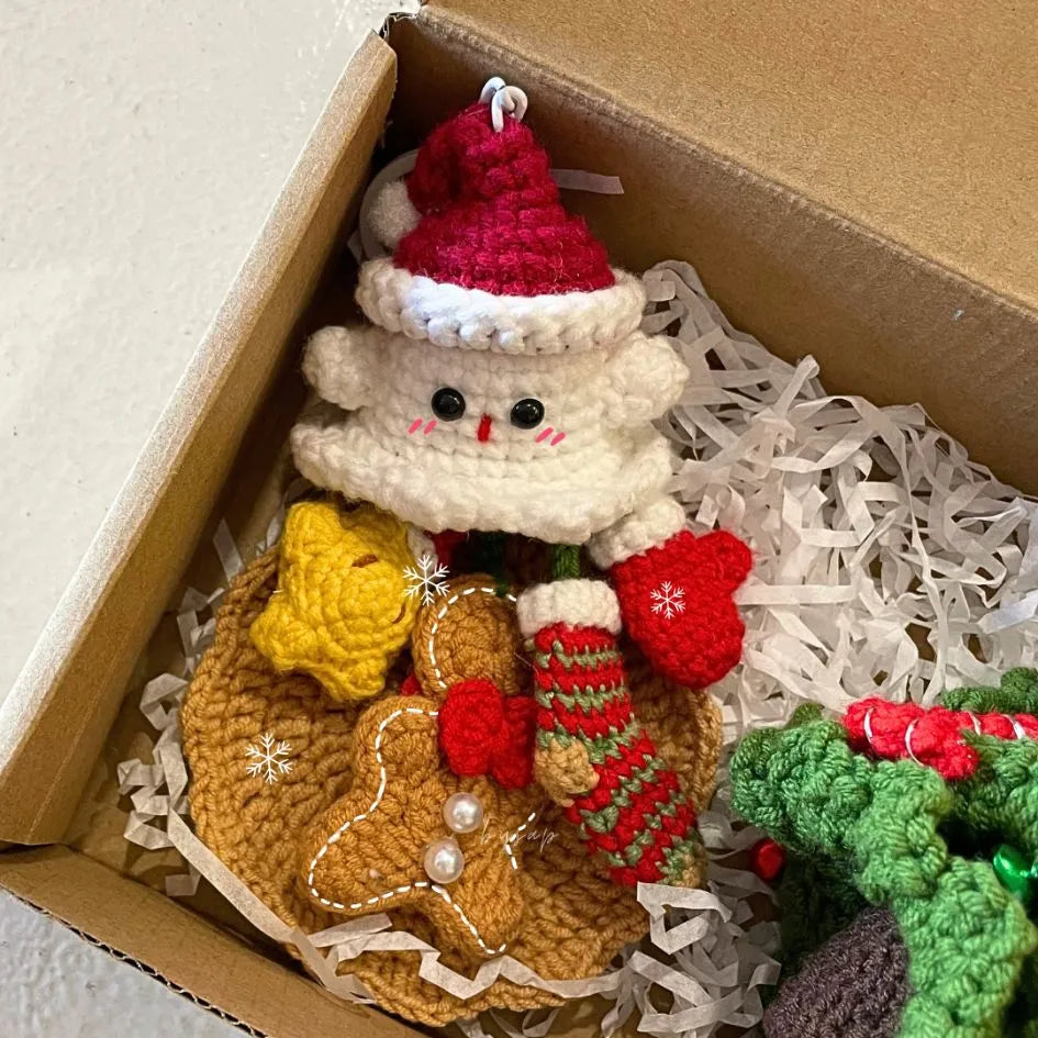 ghost christmas car hanging crochet pattern