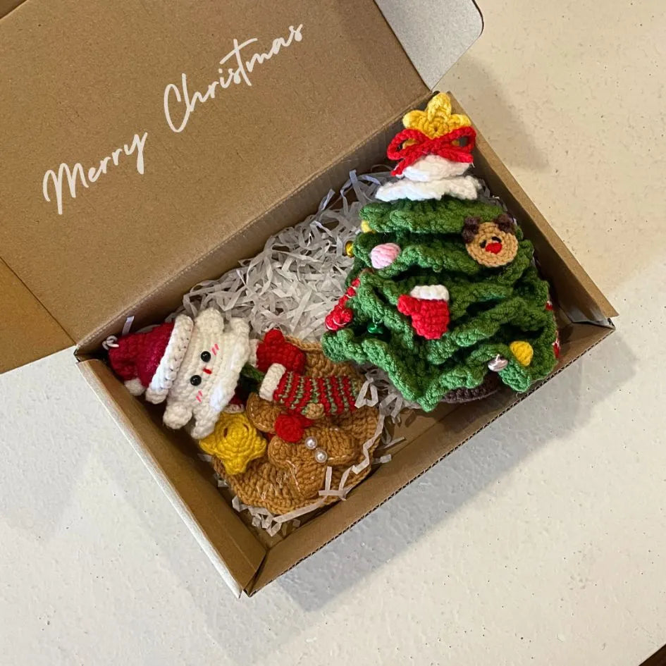 ghost christmas car hanging crochet pattern