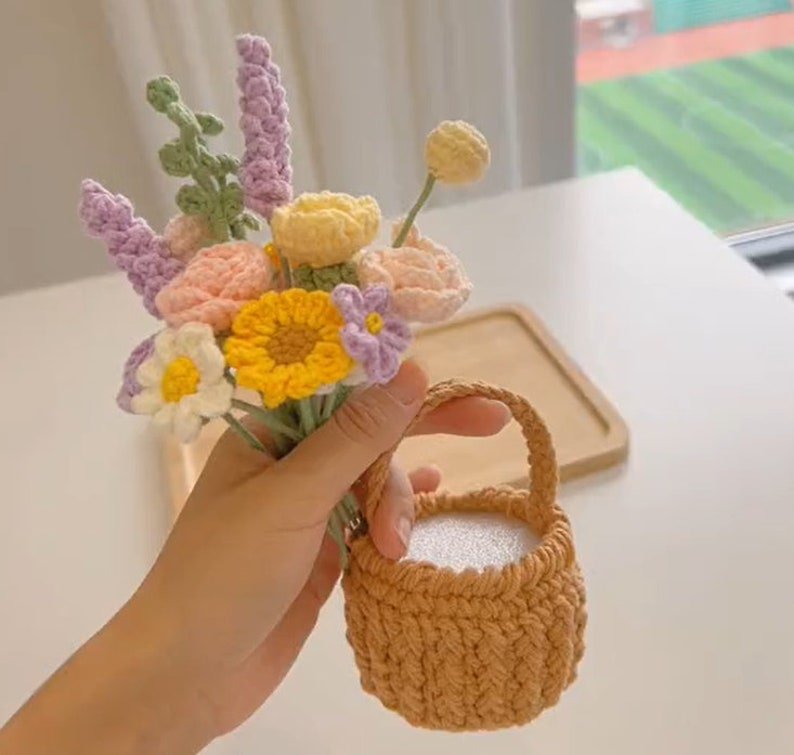 mini flower pot crochet pattern